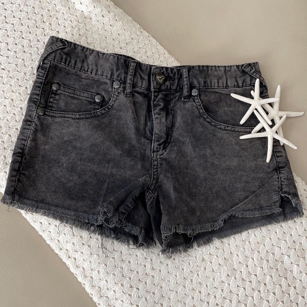 FREE PEOPLE  CORDUROY SHORTS💖HP💖